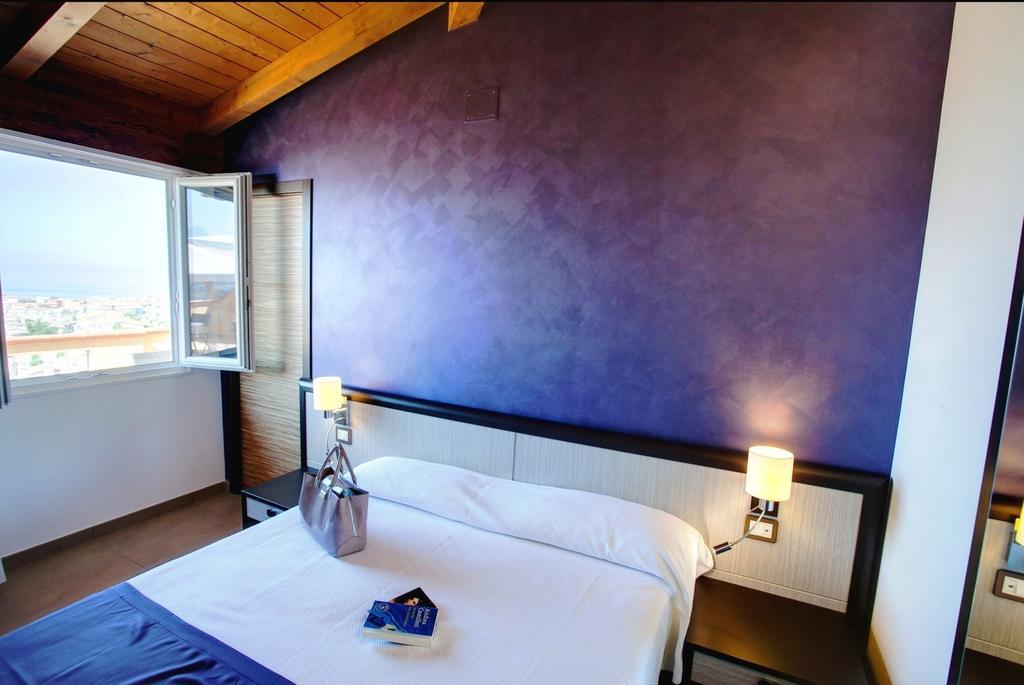 Il Belvedere Guest House Scalea Room photo
