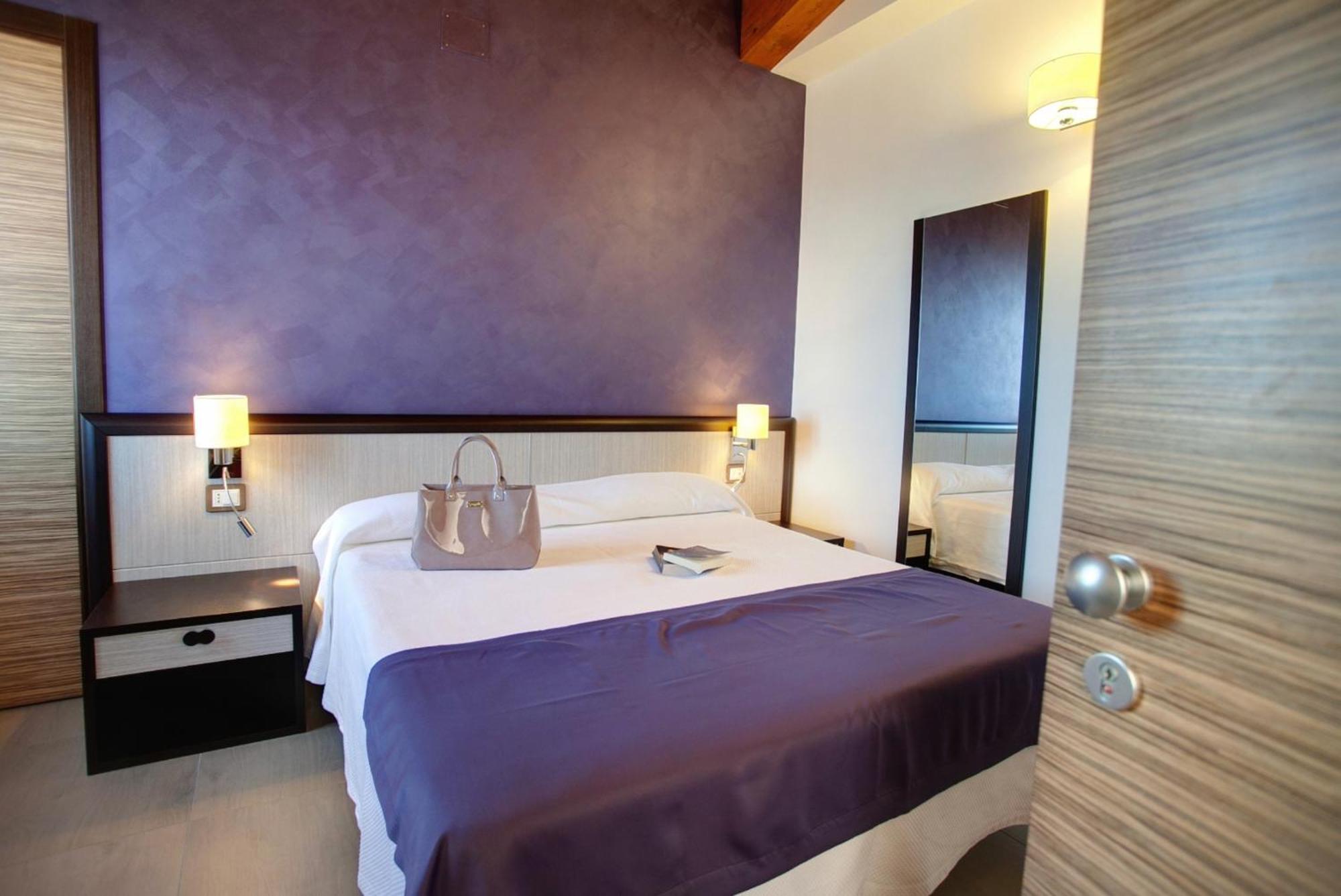 Il Belvedere Guest House Scalea Exterior photo
